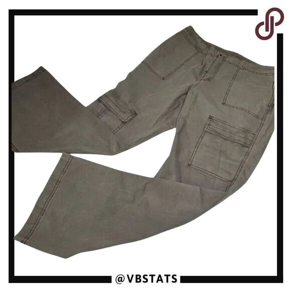 Free People Coffee Brown Cargo Pants in Size 34W x 32L - Picture 1 of 10